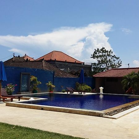 Tulamben Wreck Divers Resort & Restaurant Екстериор снимка